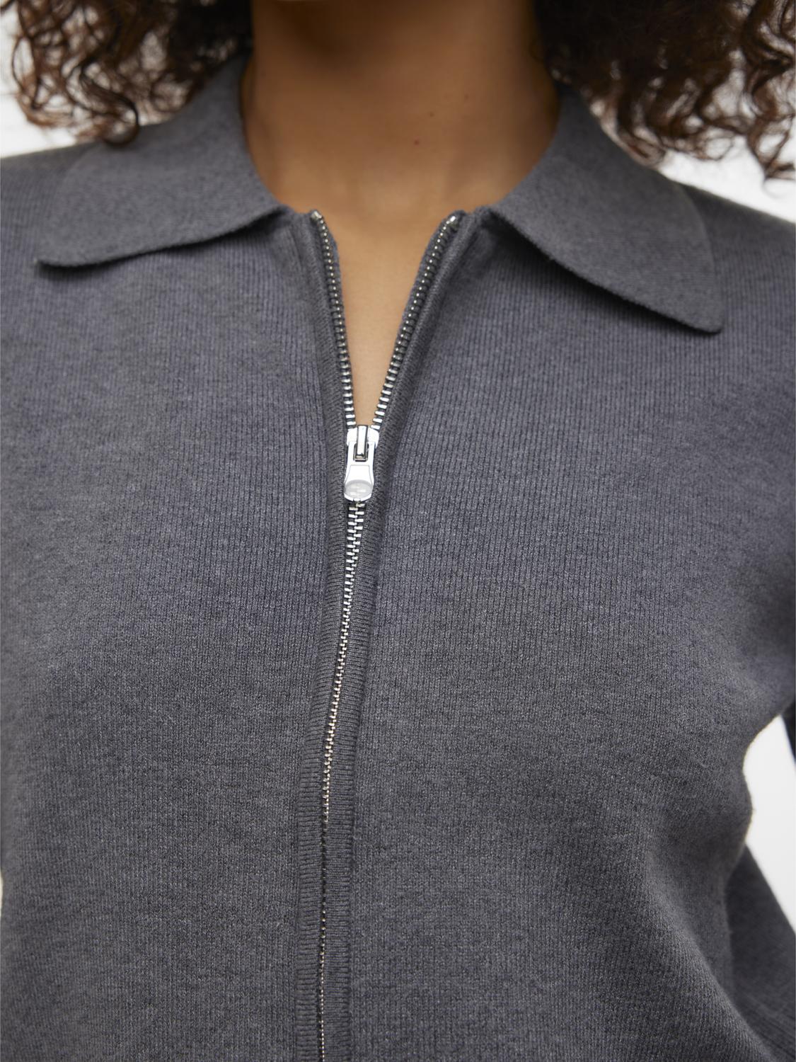 model_shot-detail